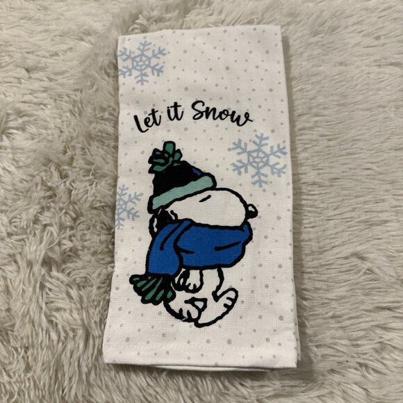 Peanuts Snoopy Let it Snow Winter Dish Towel Set Kitchen Towel NWT - Picture 5 of 5